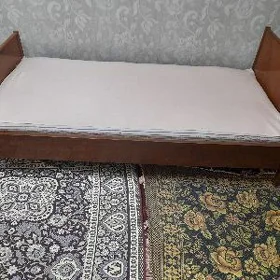 Krawat /Кроват