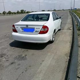Toyota Camry 2003
