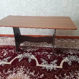 Stol /Стол