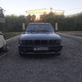 BMW 530 1993