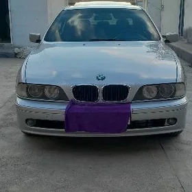 BMW E39 1998