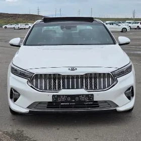 Kia Cadenza 2020