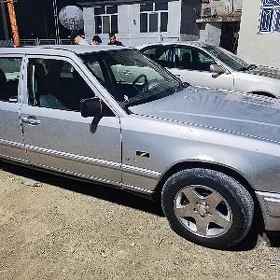 Mercedes-Benz 230E 1988