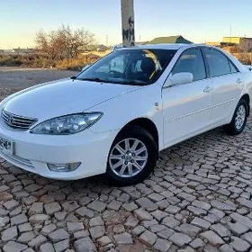 Toyota Camry 2003