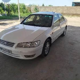 Toyota Camry 2000