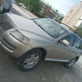 Volkswagen Touareg 2003