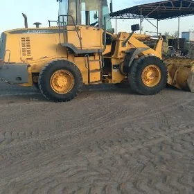 XCMG LW300F 2010