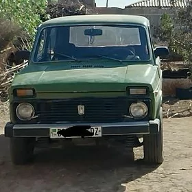 Lada Niva 1982