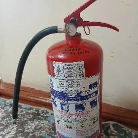 ОГНАТУШИТЕЛ