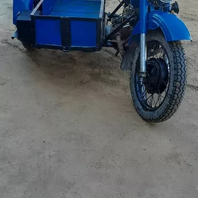 Ural 4320 2015