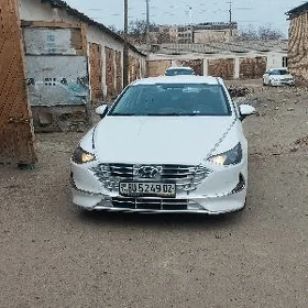 Hyundai Sonata Hybrid 2020