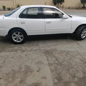 Toyota Camry 1995