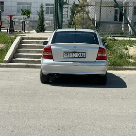 Opel Astra 1998