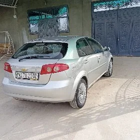Chevrolet Lacetti 2005
