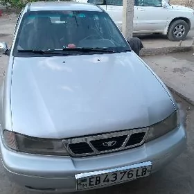Daewoo Nexia 2001