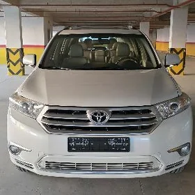Toyota Highlander 2011