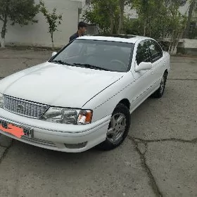 Toyota Avalon 1999