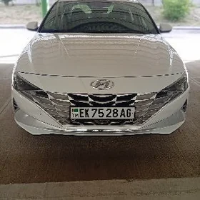 Hyundai Elantra 2021
