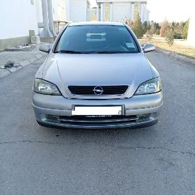 Opel Astra 2003