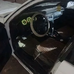 Toyota Corona 1995