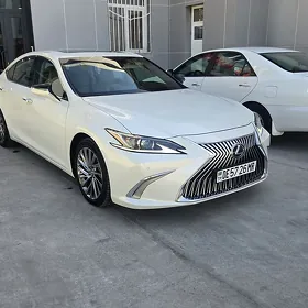 Lexus ES 350 2021