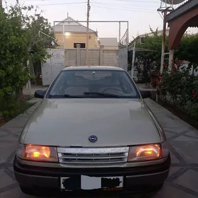 Opel Vectra 1990