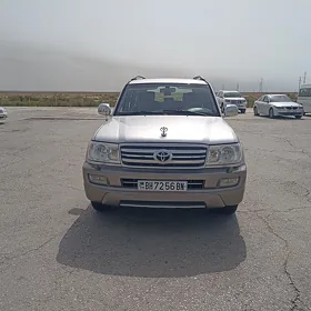 Toyota Land Cruiser 2000