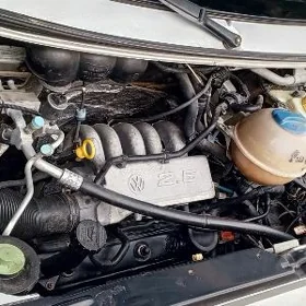 Volkswagen Multivan 2002