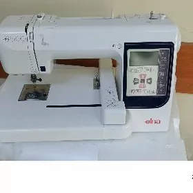 JANOME Elna