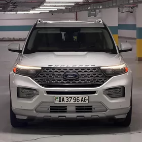 Ford Explorer 2021
