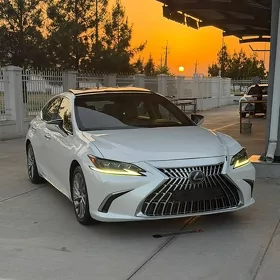 Lexus ES 350 2019