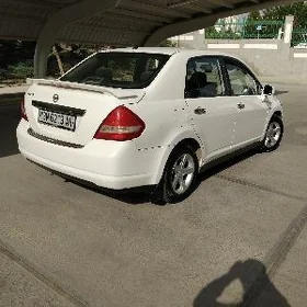 Nissan Versa 2010