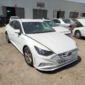 Hyundai Sonata 2021