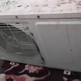 Kansiner Super mah spilit