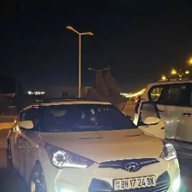 Hyundai Veloster 2012