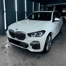 BMW X5 2021