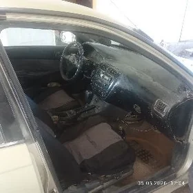Toyota Carina 1994