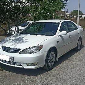 Toyota Camry 2005