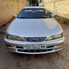 Toyota Carina 1995