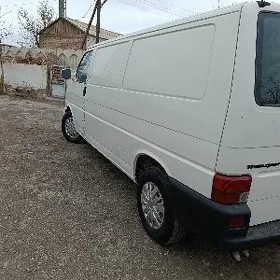 Volkswagen Transporter 2003