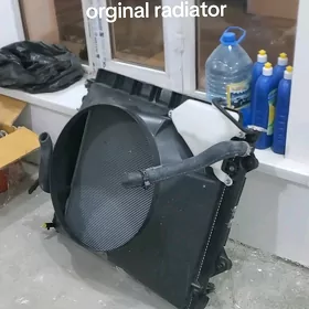 Prado 2,7 mator radiator