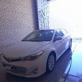 Toyota Avalon 2013