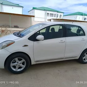 Toyota Yaris 2008