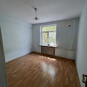 5МКР 3КОМН 3/2ЭТ 64КВ