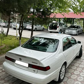 Toyota Camry 1998