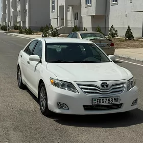 Toyota Camry 2010