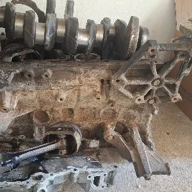 nissan altima 2000 ÿ blok