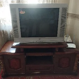 ELG elji telewizor we postawk.