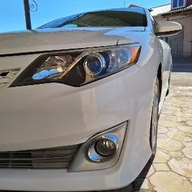 Toyota Camry 2013