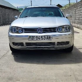Volkswagen Golf 1999